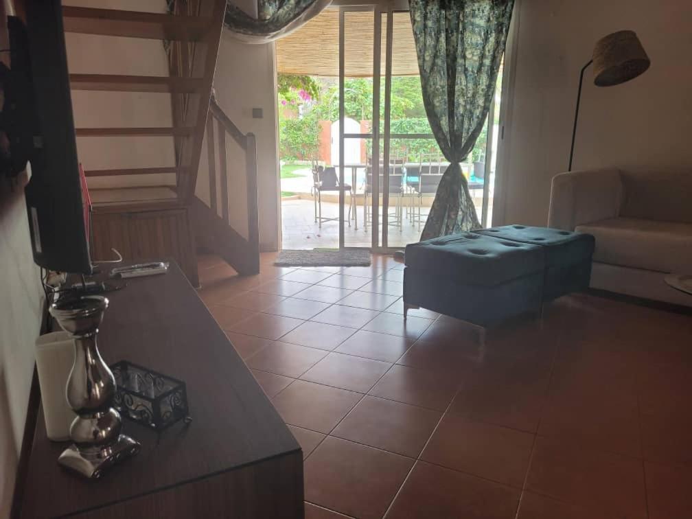 Villa Bord De Mer Avec Piscine Sali Tapé Eksteriør billede
